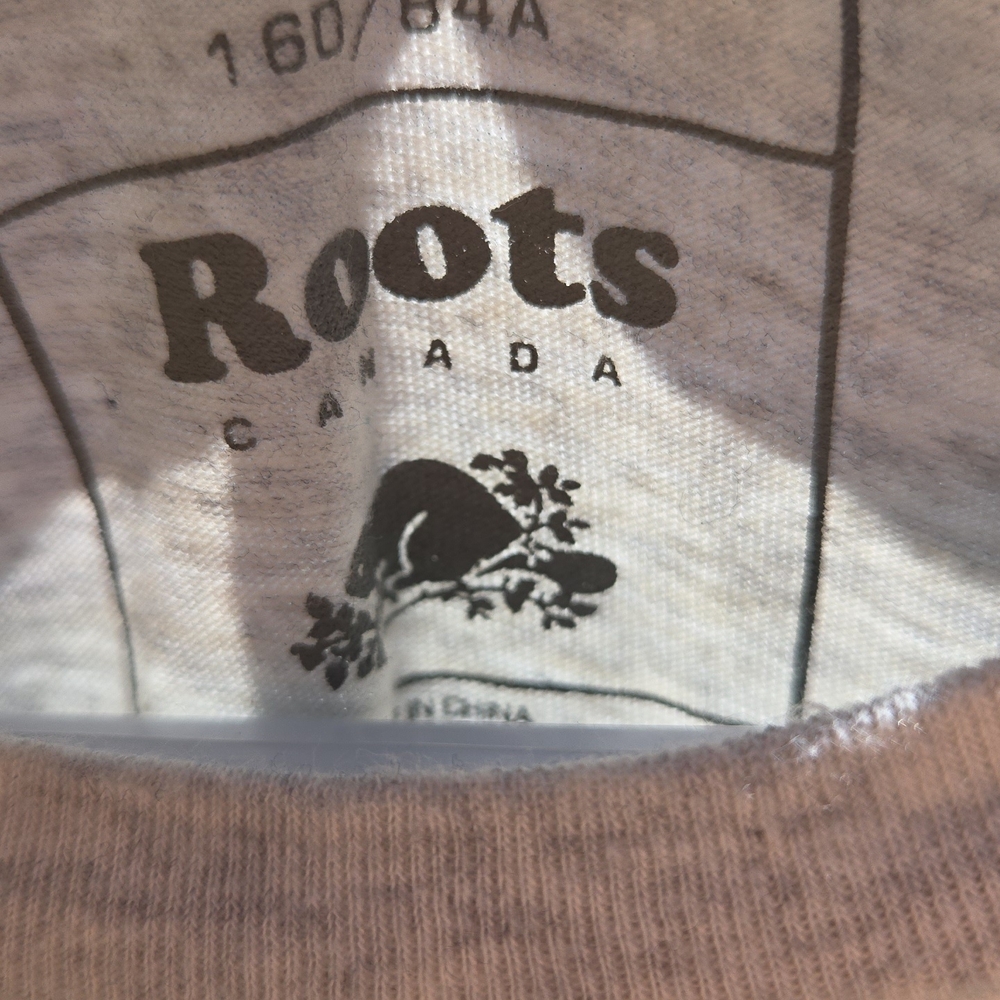 2 Roots Canada Heather Gray Tees NWOT